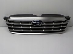 Решетка радиатора Subaru Outback 2015-2018 хром./серый металик без эмблемы